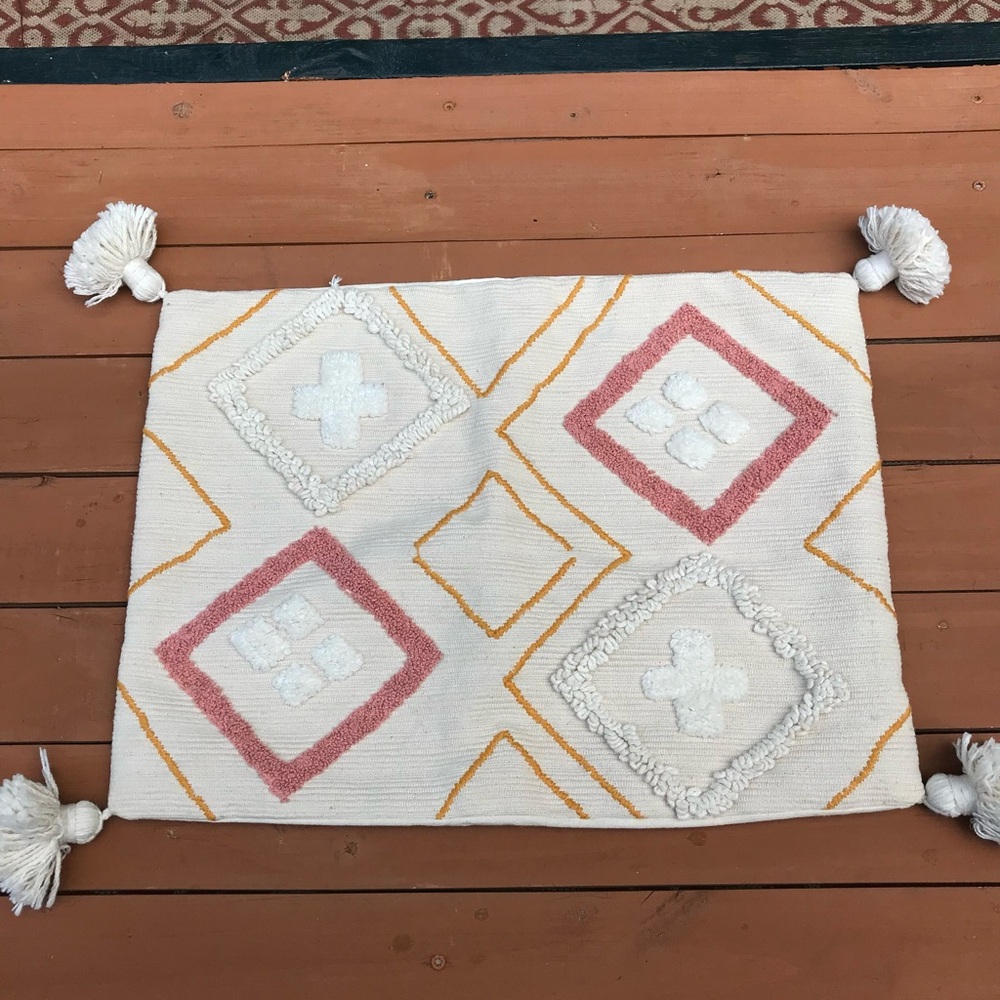 Lauren Conrad Chenille design Pillow Cover.